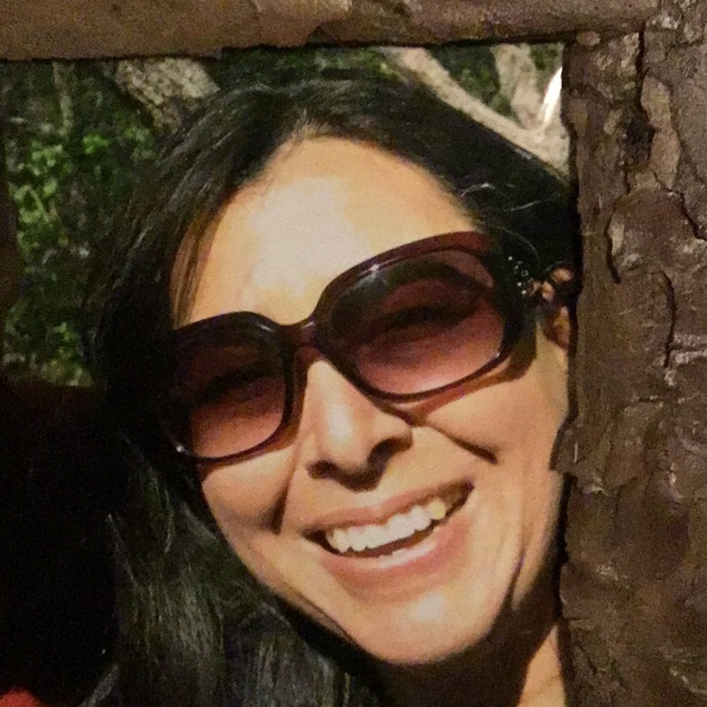 Meet your Posher, Gabriela
